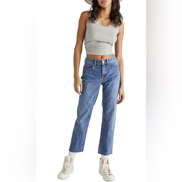 Free People Curvy High-Rise Vintage | CRVY High-Rise Vintage Straight Jeans - Picture 2 of 10